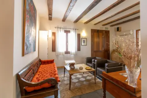 Edificio en Carrer de Venerable José Cervera, 23