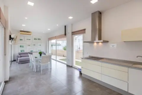 Chalet en Carrer del Pinar, 2