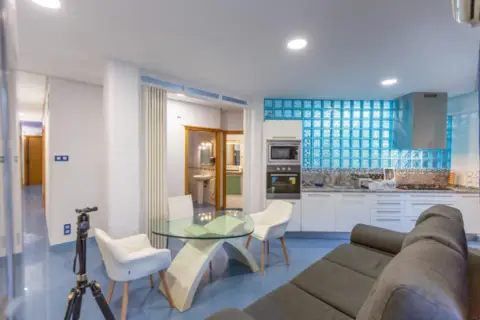 Piso en calle del Escultor José Capuz