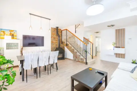 Casa adosada en Urbanització Lugo Calicanto B