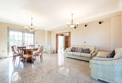 Chalet en Carrer de Tavernes de la Valldigna