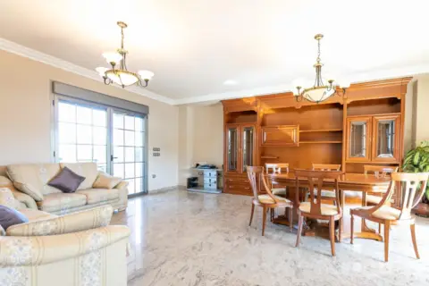 Chalet en Carrer de Tavernes de la Valldigna