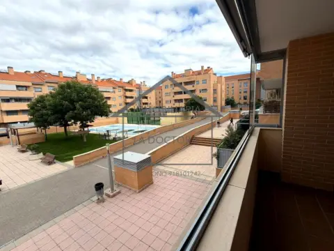Piso en calle Pino Negro