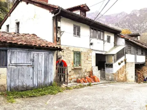 Casa rústica en calle Lg Belerda, nº 2