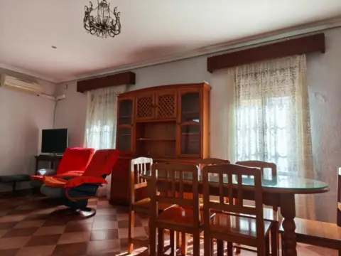 Casa en calle de Félix Rodríguez de la Fuente