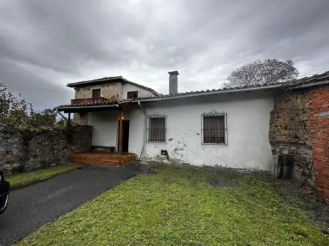 Casa rústica en Barrio de Arteaga, 19