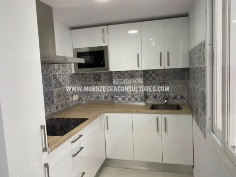 Piso en calle de Canalejas