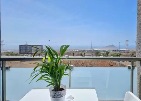 Piso en calle Arguayoda