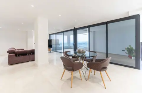 Piso en calle Antonio Ramos González