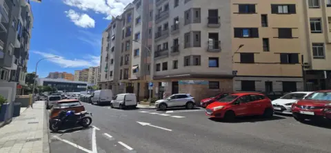 Piso en calle Heliodoro Rguez Gonzalez