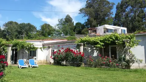 Chalet en Lugar de Bañobre, 86