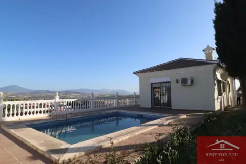 Chalet en Coín