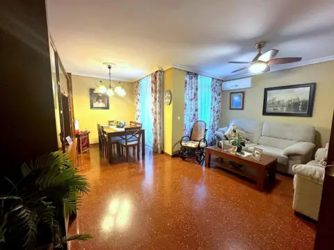 Piso en López de Gomara