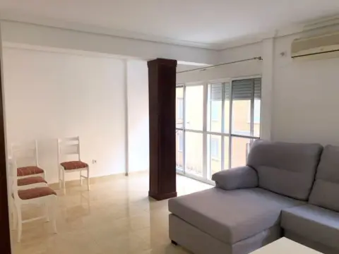 Piso en Ronda de Triana-Patrocinio-Turruñuelo