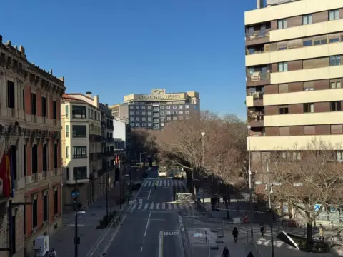 Piso en Paseo de Pablo Sarasate Pasalekua, nº 21