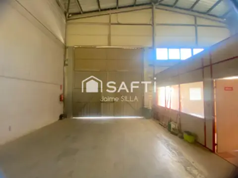 Local comercial en Riba-roja de Túria