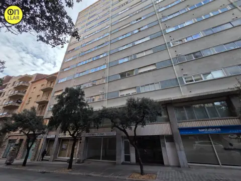 Piso en calle Jacint Verdaguer, nº 30