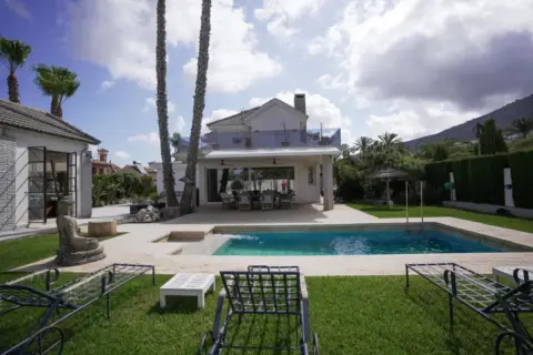 Chalet en Alhaurín de La Torre