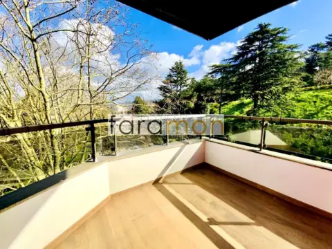 Piso en Avenida das Camelias