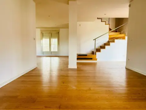 Chalet en calle del Abedul