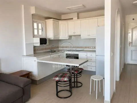 Piso en calle The Heights, los Cristianos