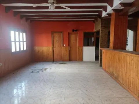Local comercial en Chaparil