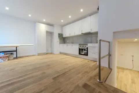 Piso en Caneletes-Turonet