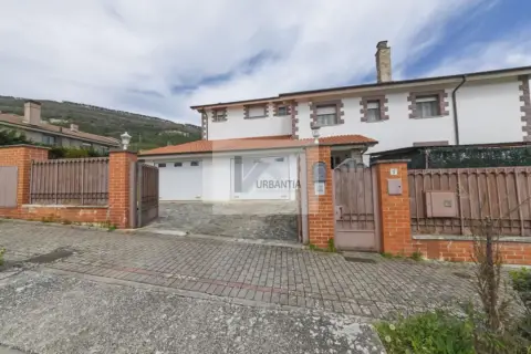 Chalet en Avenida de las Leras