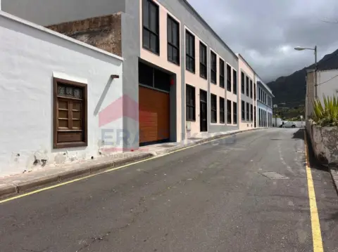 Piso en calle del Puerto