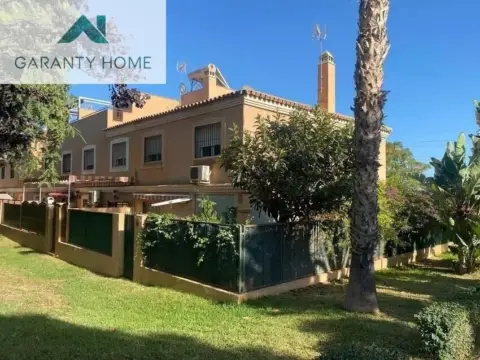 Casa adosada en El Tomillar