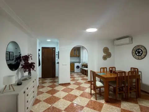 Piso en Plaza Monseñor Bocanegra