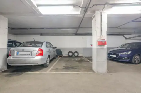 Garaje en calle de Aller, 53