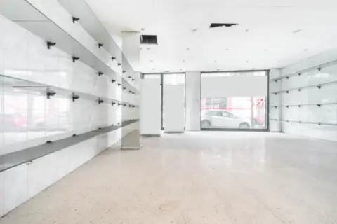 Local comercial en Avenida del Mar, 86