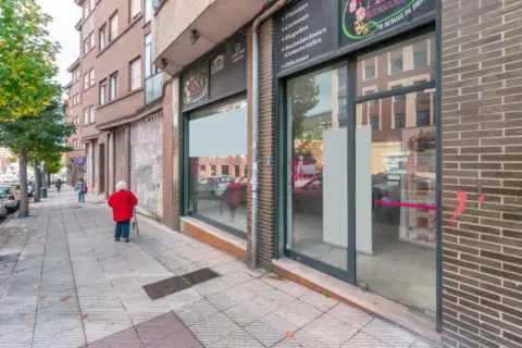 Local comercial en Avenida del Mar, 86