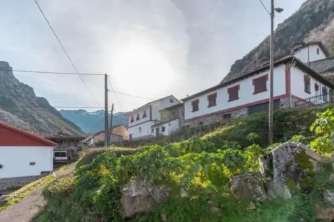 Casa en calle Lugar Villar Vildas, nº 24