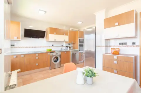 Piso en calle Olmos Los, nº 1