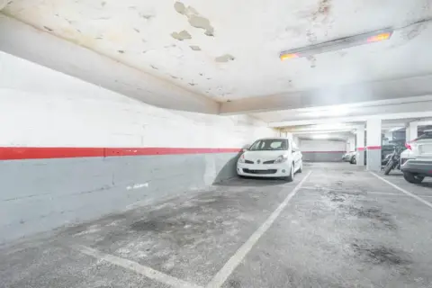 Garaje en calle de Facetos, 5