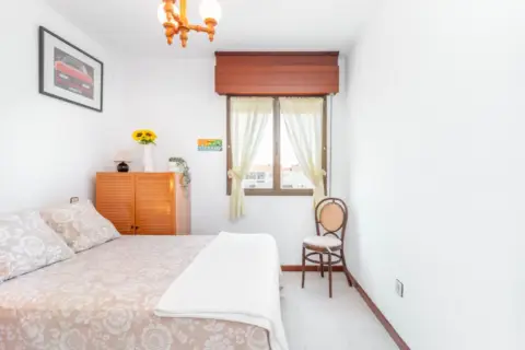 Piso en calle Castellana, nº 6