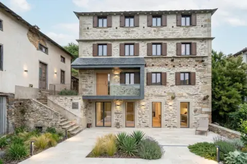 Casa en calle Leiriella, nº 6