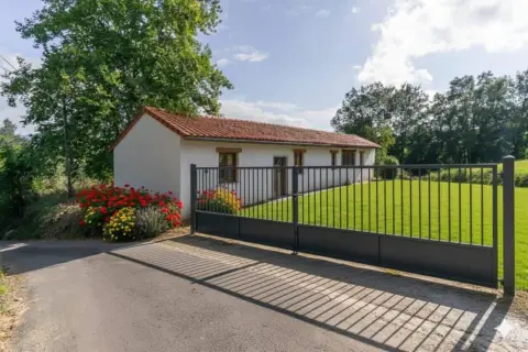 Chalet en calle Pedruño, nº 141
