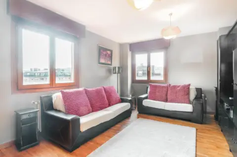 Piso en calle de Somiedo, 18