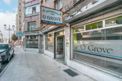 Local comercial en calle de Álvaro Flórez Estrada, 16