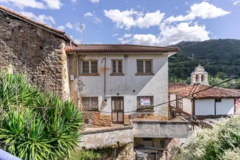 Casa adosada en Avenida Camino de Santiago, 64