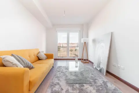 Piso en calle Académico García Morejón, 3