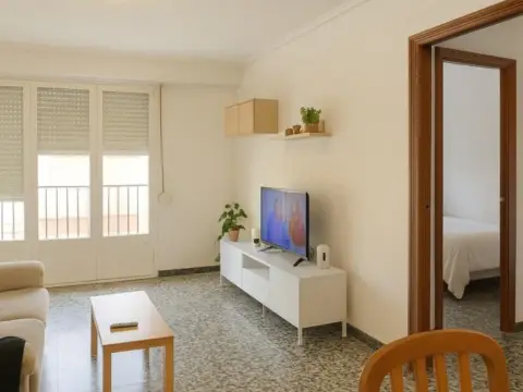 Piso en Plaza Crevillente-Juzgados