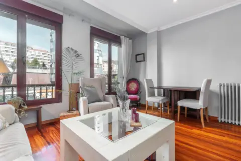 Piso en calle de la Independencia, 22