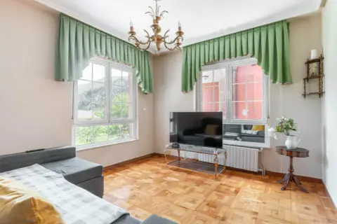 Casa en calle Pelugano-Juego Bola, nº 122