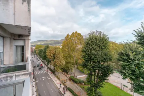 Piso en calle de Santa Susana, 27