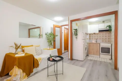 Piso en calle del General Elorza, 77