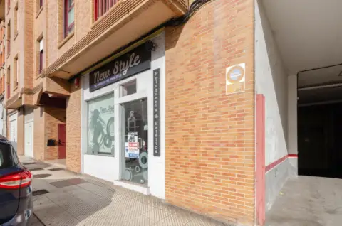 Local comercial en calle Camino Real, 75